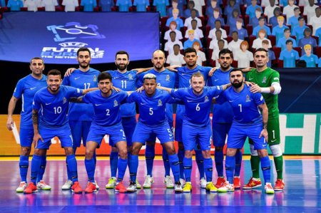 Millimizin həkiminin də testi pozitiv çıxdı, karantinə alındı