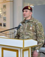 Azərbaycan üçün özünün beynəlxalq hüquq çərçivəsində müəyyən etdiyi milli maraq və mənafeləri ilk planda dayanır.